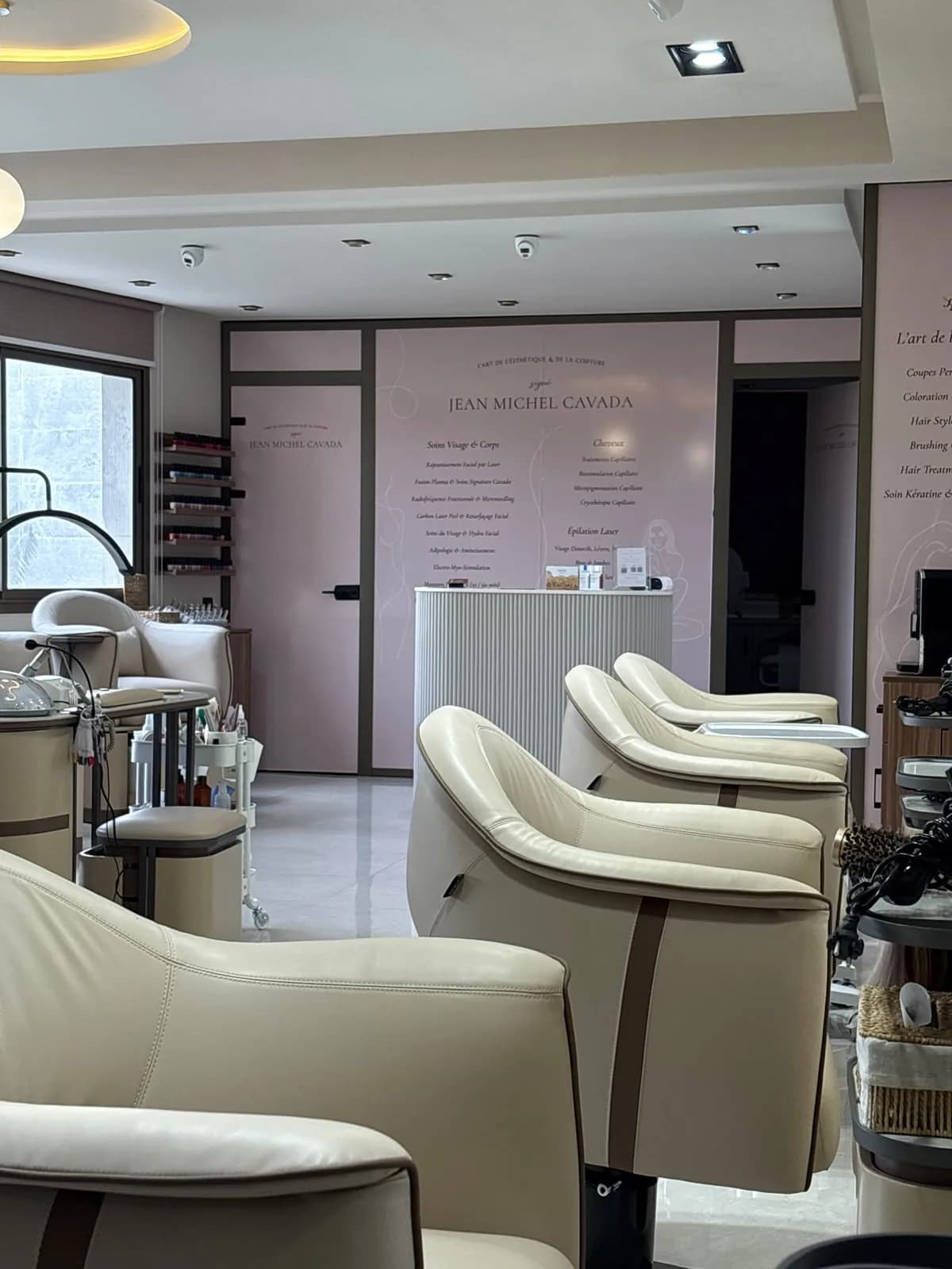 Galerie Jean Michel Cavada - Coiffure & Esthétique - Maarif Casablanca